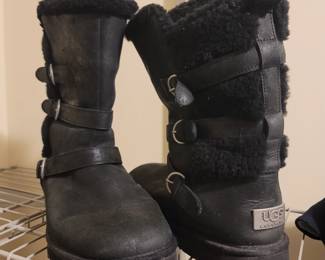 Ugg boots size 10