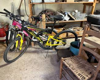 Men’s Mongoose Bike 