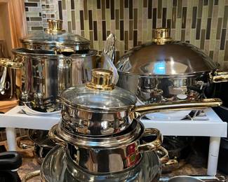 Command Performance Gold Cookware plus Utensils