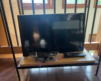 24” LG TV