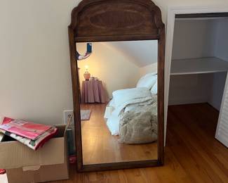 WALL MIRROR