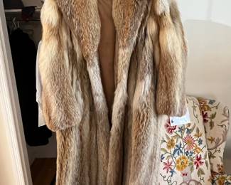FUR COAT