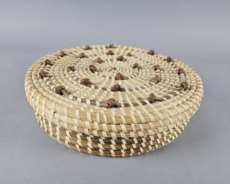 Lot 321 | Vintage 10.5" Woven Sewing Basket