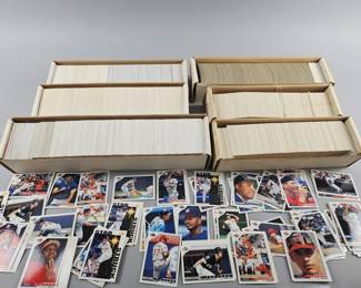 Lot 422 | Vintage MLB Player Card Variety