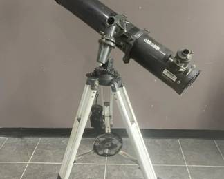 Lot 57 | Vintage Meade Electronic Telescope