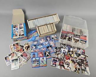Lot 534 | Vintage MLB/NHL Player Cards