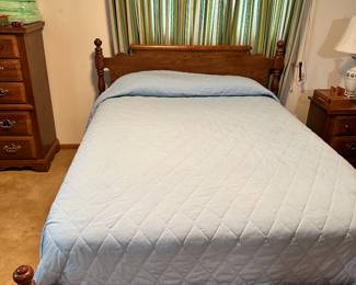 Broyhill bed