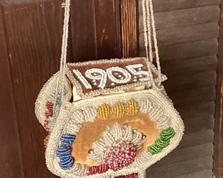 Antique Iroquois beaded purse