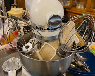 White Upright Kitchen Aid Mixer