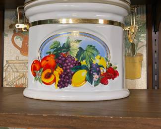 Knotts Berry Farm Ceramic Canister