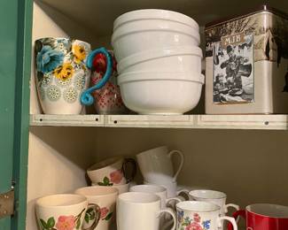 Set of 4 Franciscan Desert Rose Mugs, Pair of Viceroy Collection Fine Bone China Floral Mugs