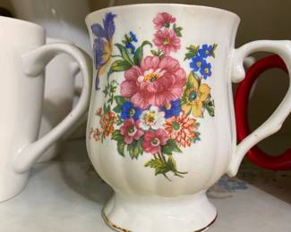 Pair of Viceroy Collection Fine Bone China Floral Mugs