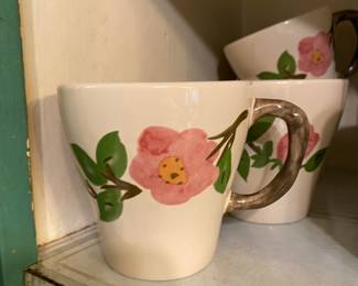 Set of 4 Franciscan Desert Rose Mugs
