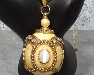  03 Unique Quail Egg Shell Necklace