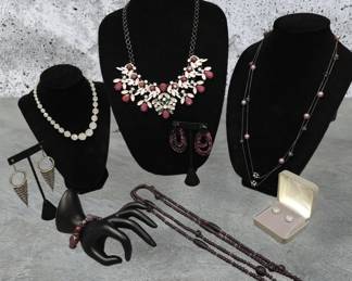 Marvellous Mauve Jewelry Lot See Video
