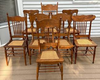 Set of Oak Eclectic Dining Chairs Incl. Arm Chair