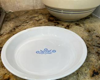 Corning ware cornflower blue pie plate