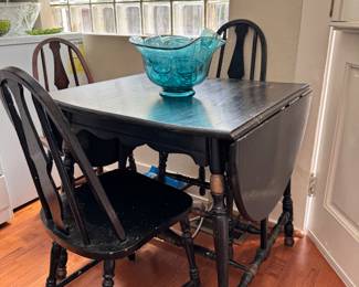 Drop leaf antique table with Windsor chairs