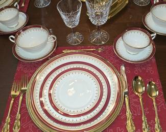 Six Place Settings of Aynsley Durham and Huge Assortment of Gold Cutlery