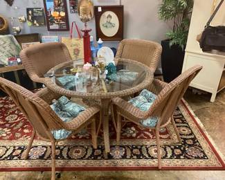 Glass Top Patio Table with 4 matching chairs