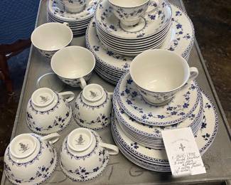 c.1964-1998, ROYAL DOULTON 8 Full Place Settings, 51 Total Pieces, Beautiful Vintage Country Cottage Decor'