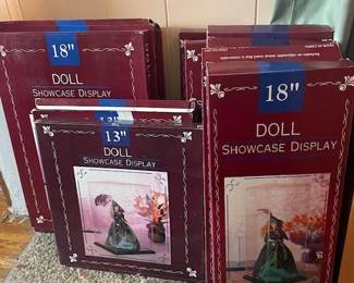 Doll displays