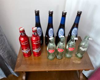 COLLECTIBLES BOTTLES