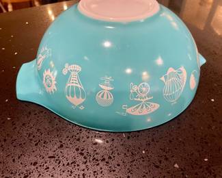 Vintage Pyrex #444 Cinderella 4 QT Hot Air Balloons Blue Turquoise Mixing Bowl