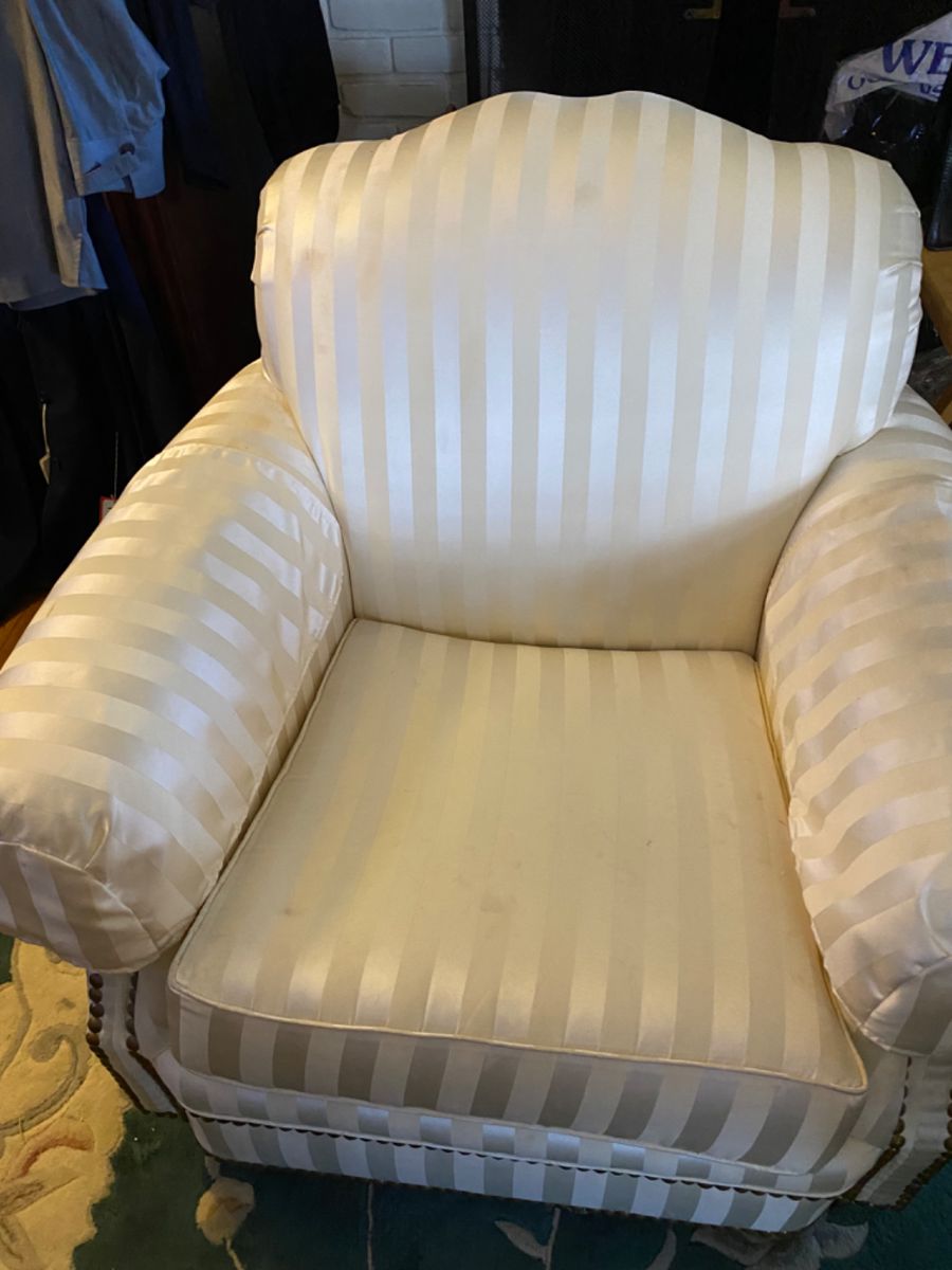 Thomasville Living room Chair