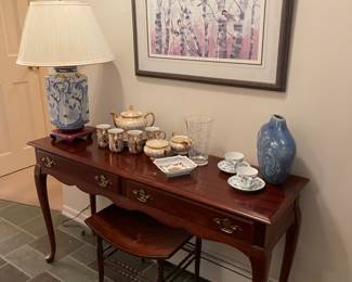 CONSOLE TABLE, LAMP, CHICKADEE PICTURE AND MORE 