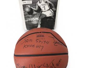 Sam Stith NY Knicks Autographed Basketball/Photo