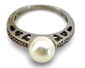 Pearl & Diamond Inlaid 14K White Gold Ring