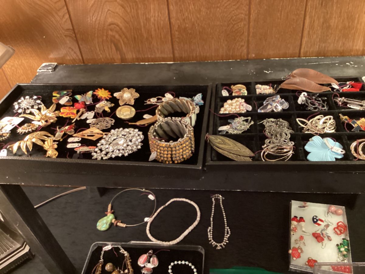 Duncanville Estate Sale unique Southwestern... starts on 4/19/2024