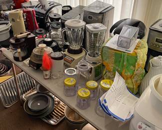 Kitchen appliances and misc