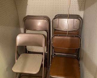 2 sets of 4 folding chairs