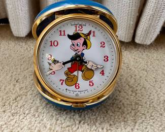 Vtg Disney Pinocchio Wind-Up Travel Clock