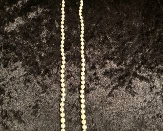 Hand Strung Pearl Necklace