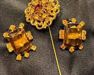 Vintage Clip Earrings Lapel Pin