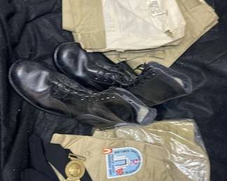 Military Wear Boots And Acessories