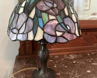 Mini Tiffany Style Lamp with Brass Base