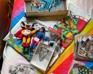 Mighty Mouse 1997 Plush, Sports Trading Cards