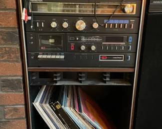 Soundesign Receiver/Cassette Recorder/8 Track Player