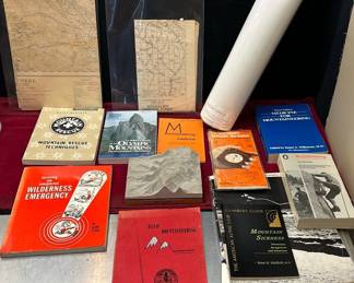 Books Maps On Mountaineering