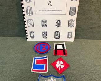 Book Shoulder Patches US Armed Forces Of US Military