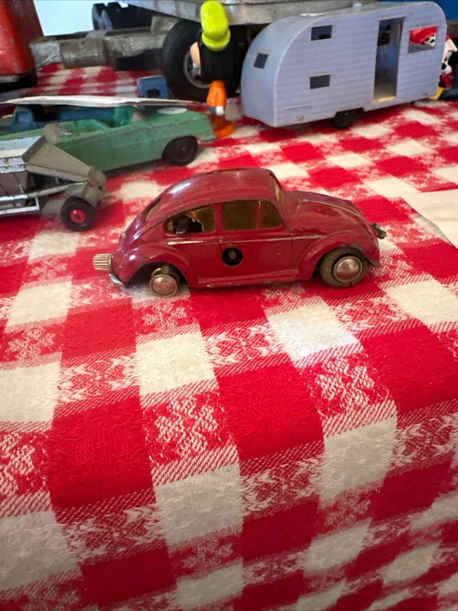 Carmichael Estate Sale by Kathy Platt starts on 4/19/2024