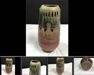 Lot # : 223 - Handmade Pottery Drip Glaze Vase
Measures: 9 1/2" tall.

