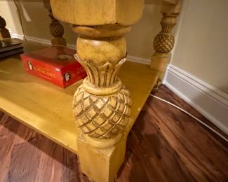 Kitchen island pineapple detail