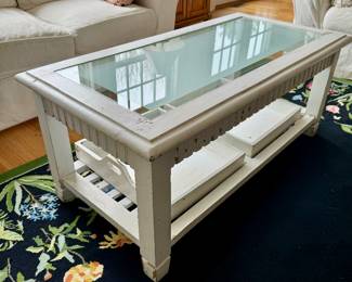 White wood/glass coffee table