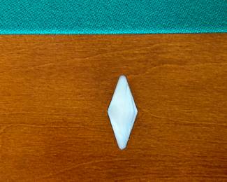 Gorgeous Mother of Pearl sights.