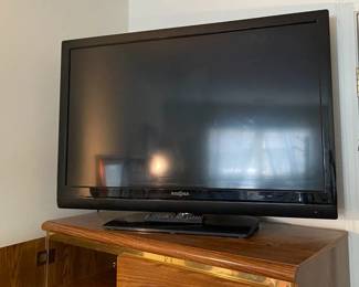 42" Flat Screen TV